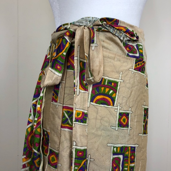 Silk Wrap Skirt Reversible Hippie Sz M - Picture 9 of 11